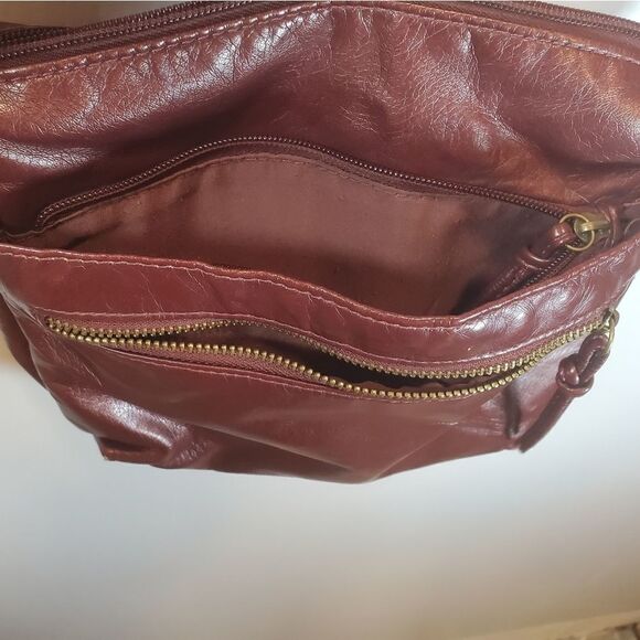 GAL Small Dark Red Purse Soft Faux Leather Adustable Strap Multiple Pockets - Picture 6 of 11